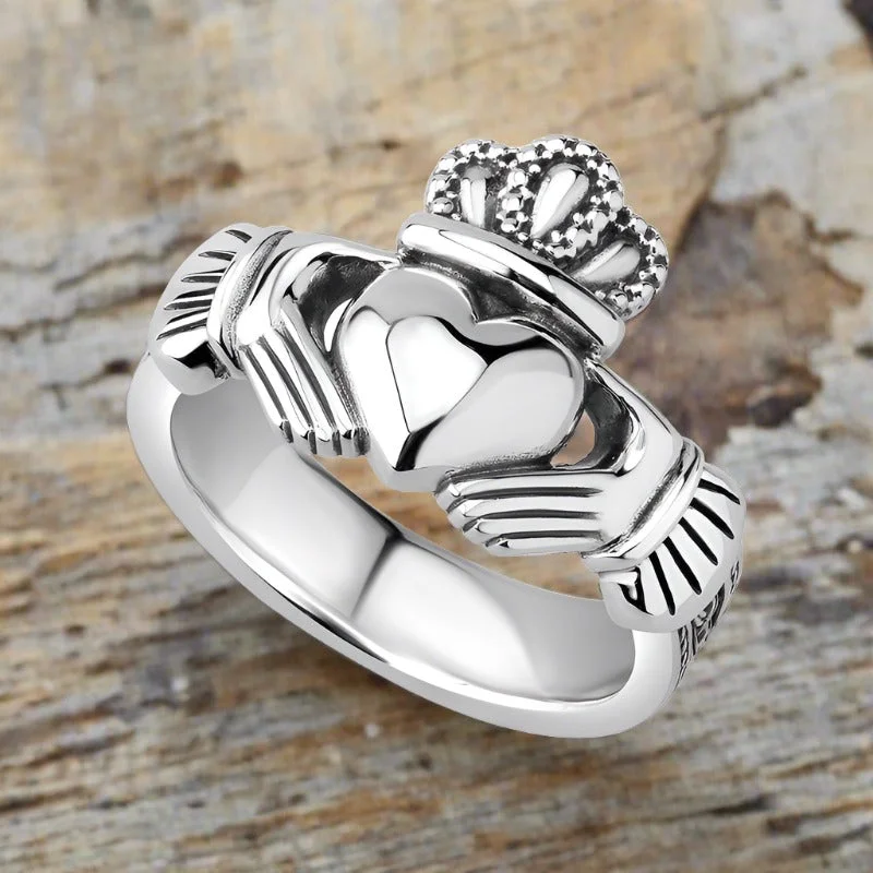 Men's Heavy Celtic Claddagh Ring